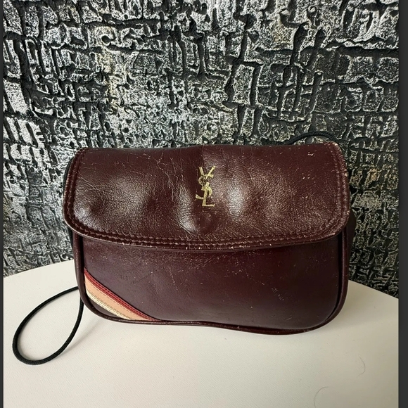 Yves Saint Laurent Vintage 1960 Safari Collection Deep Red Leather Crossbody Bag - Picture 13 of 16